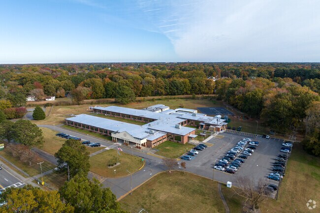 Sedgefield Elementary School is a Newport News public school with a C- grade from Niche.