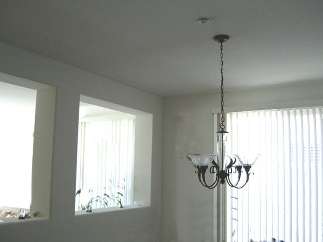 1325 Juanita Ave, Oxnard, CA 93030 - photo 5