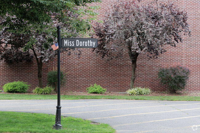 Lincoln Elementary School receives a grade of A- from Niche.