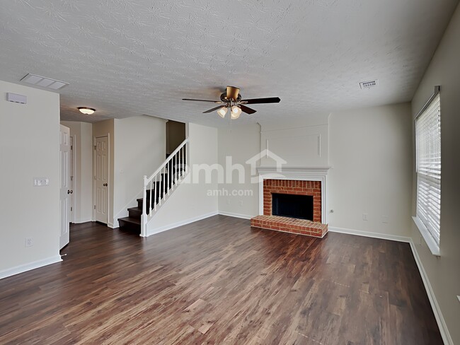 2682 Berry Ridge Ct, Buford, GA 30519 - photo 3