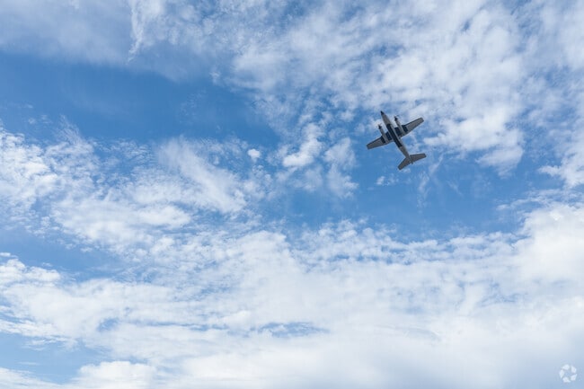 Tippecanoe is conveniently close to Milwaukee Mitchell International Airport.