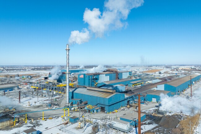 The biggest employer in Bourbonnais is the Nucor Corporation, a steel manufacturer.