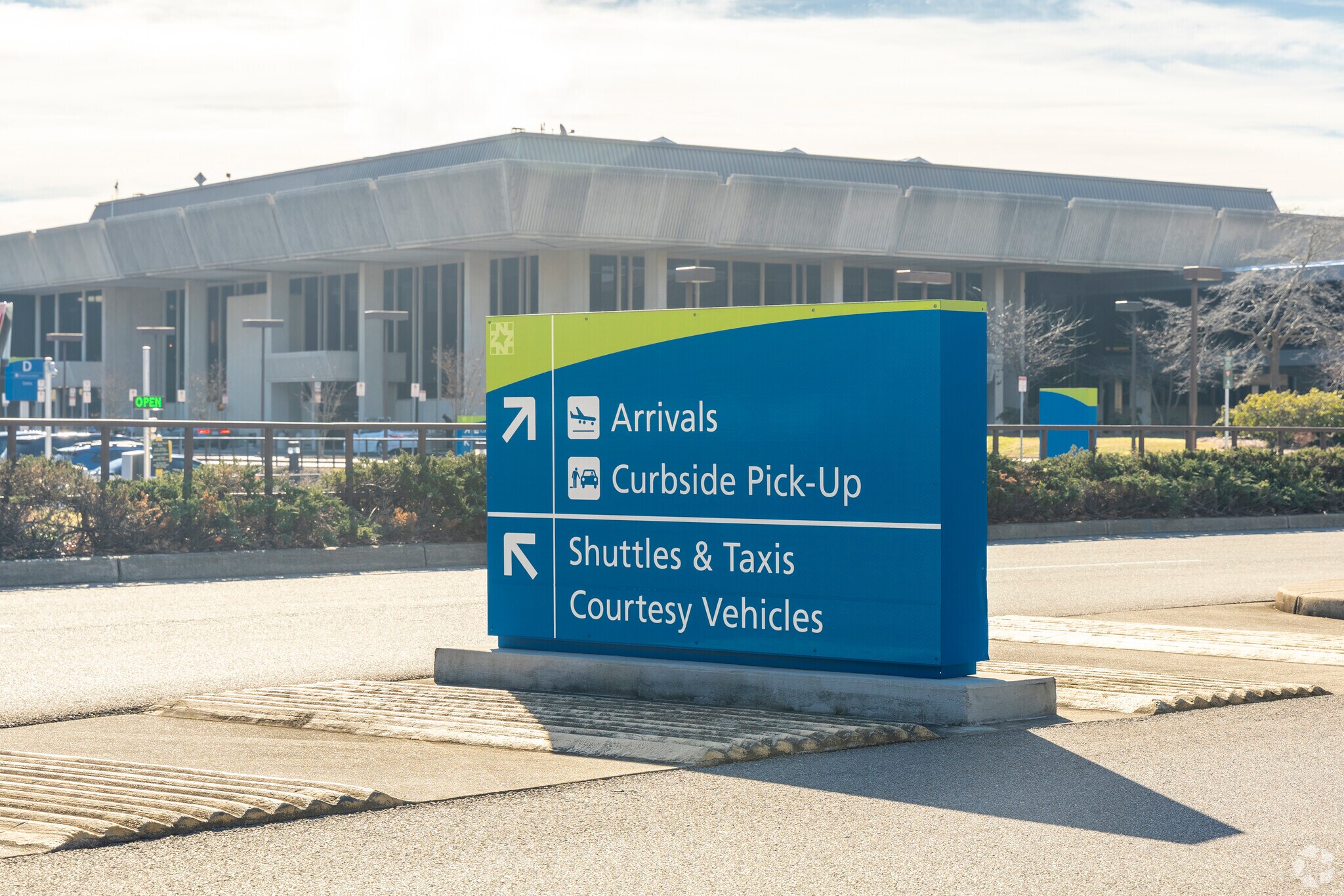 The Norfolk International Airport is accessible from the Foxhall neighborhood.