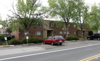 1214 Pierce St, Lakewood, CO 80214