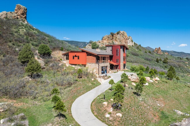 Modern homes with long driveways and scenic views are common amongst the hills of Perry Park.