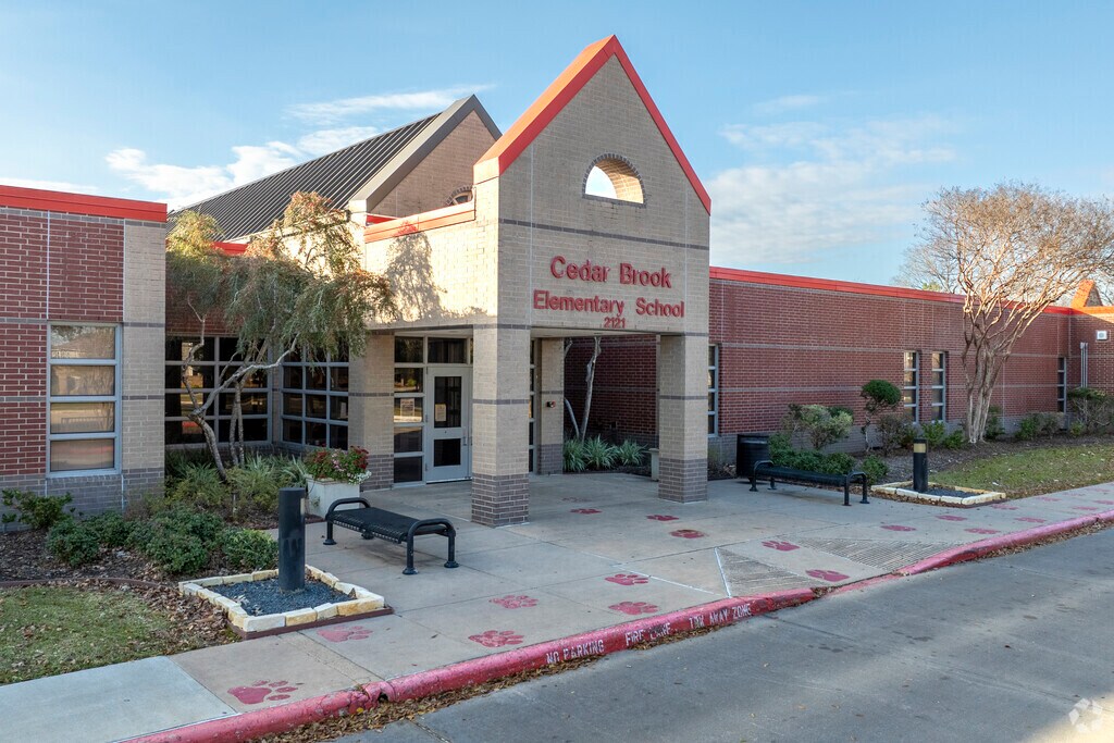 Cedar Brook Elementary School, Rankings & Reviews