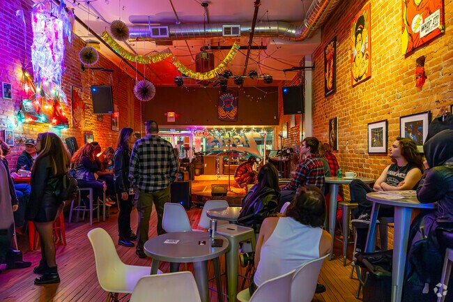 Nancy Park music fans can find regular live music at nearby Ziggy’s, Tuesday through Saturday.