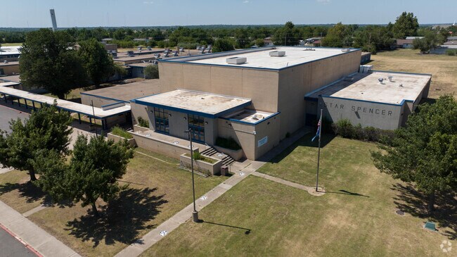 Star Spencer High School educates the future leaders of Spencer.