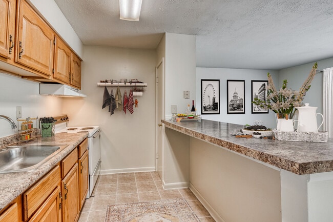 Colonial Garden, Newark, DE 19711 - photo 3