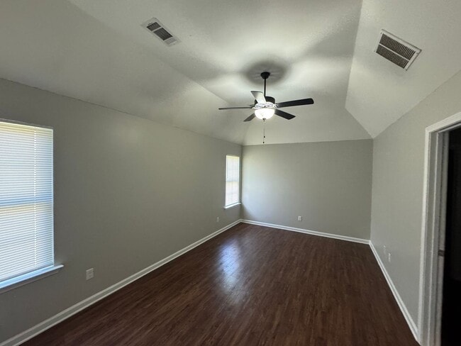 6125 Humphreys Dr, Olive Branch, MS 38654 - photo 7