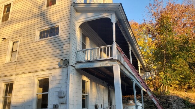 3 Church St unit 2, Stamford, NY 12167 - photo 2