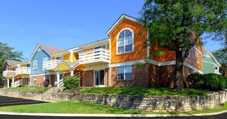 7477 Shady Water Ln, Dayton, OH 45459