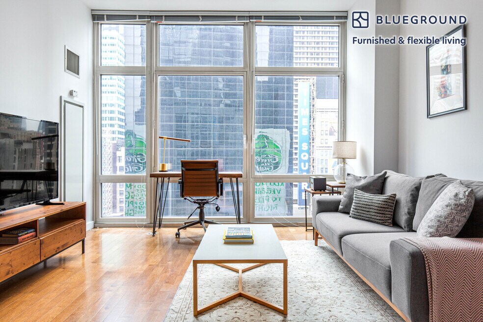 1600 Broadway on the Square Condominium unit FL19-ID595, New York, NY 10019 - photo 1