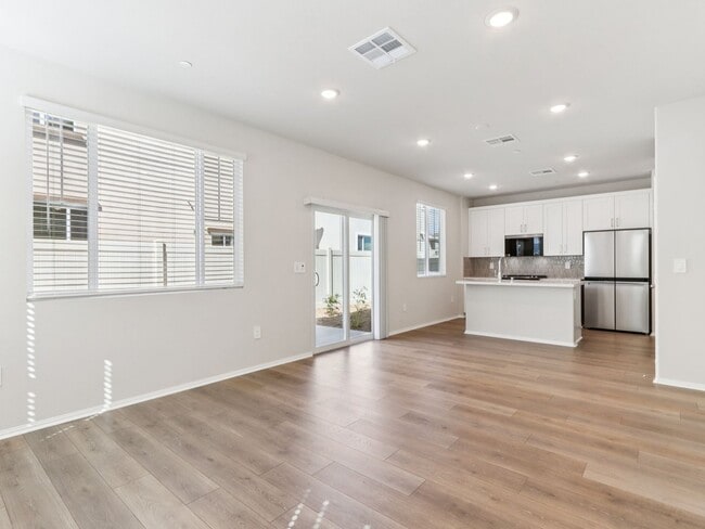 28474 Via Rioja, Temecula, CA 92591 - photo 5