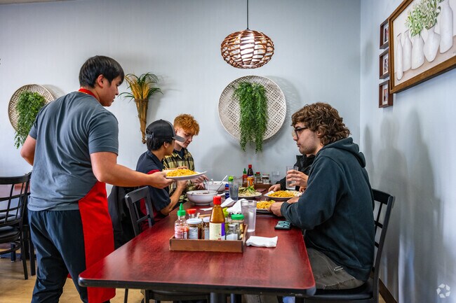 Enjoy freshly made entree's at Plia’s Kitchen in Astor East River.