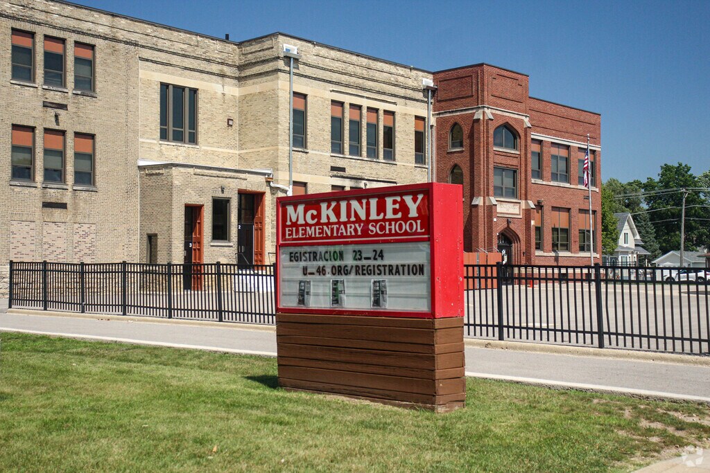 Mckinley Elementary School provides education in the neighborhood of 
Elgin