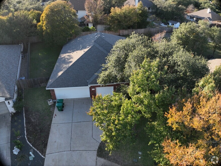 5609 Beachmont Ct, Austin, TX 78739 - photo 2