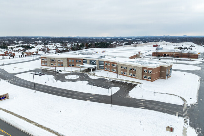 At Bardstown Alternative School, 71% of students are economically disadvantaged.