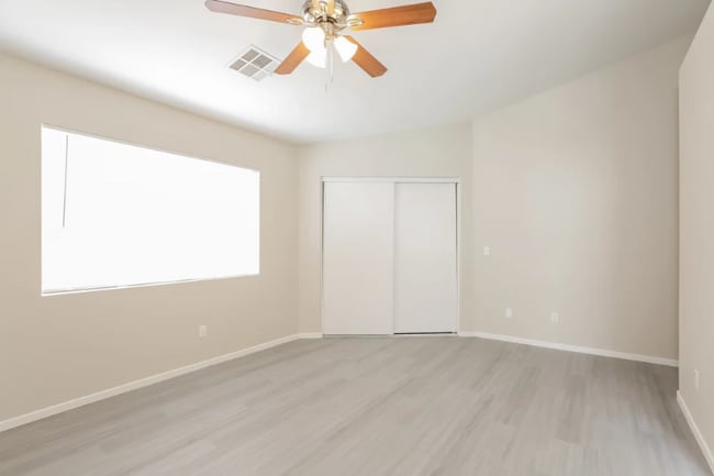 3334 Steppe St, North Las Vegas, NV 89032 - photo 5