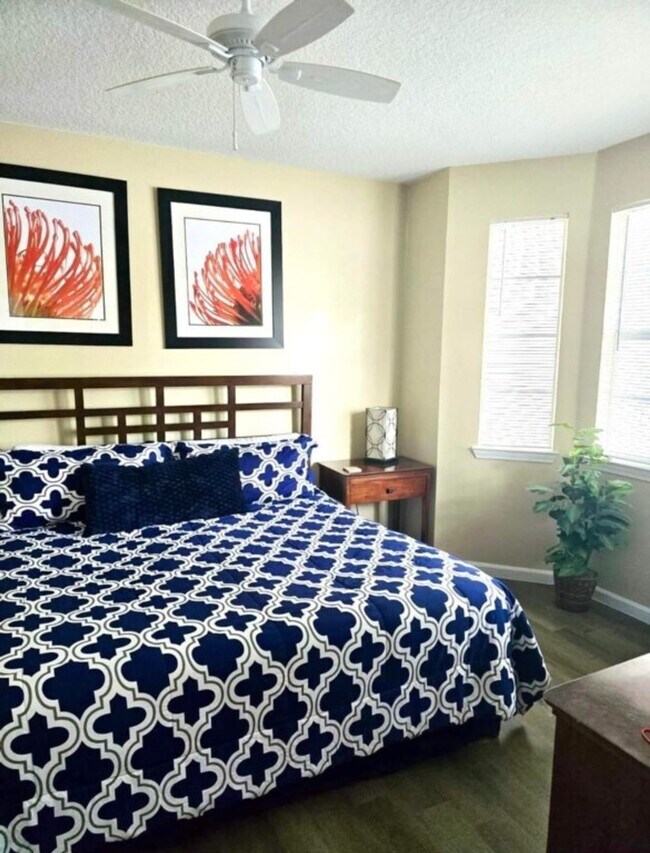 5251 Cane Island Loop unit ID1296913P, Kissimmee, FL 34746 - photo 4