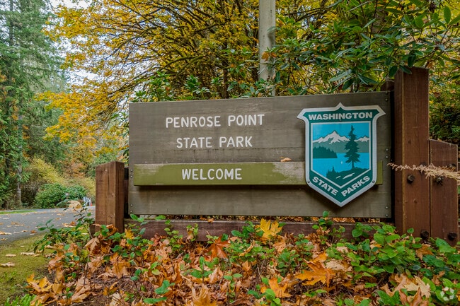 The entrance to the very popular  Penrose Point State Park