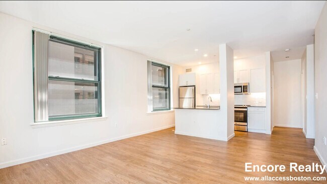 1 India St unit 4I, Boston, MA 02109 - photo 3