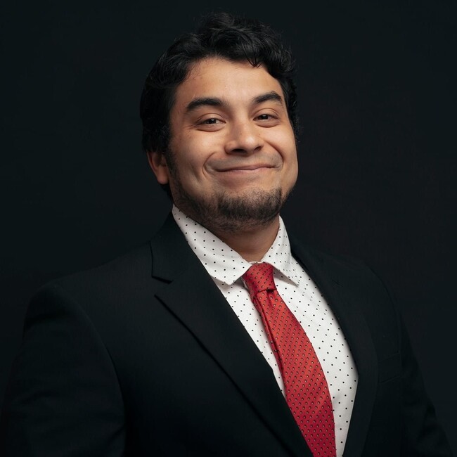 Agent Photo
