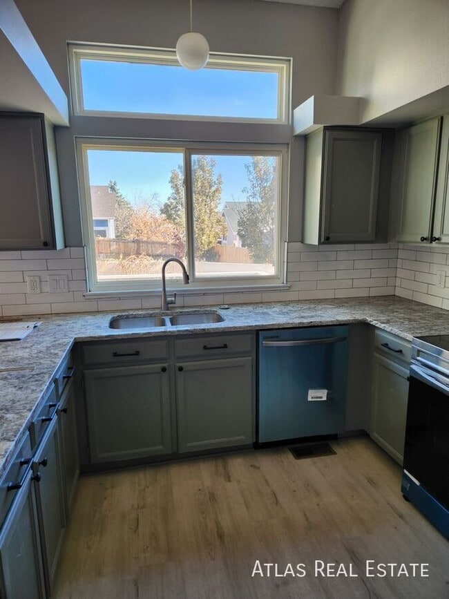 13356 Albion Cir, Thornton, CO 80241