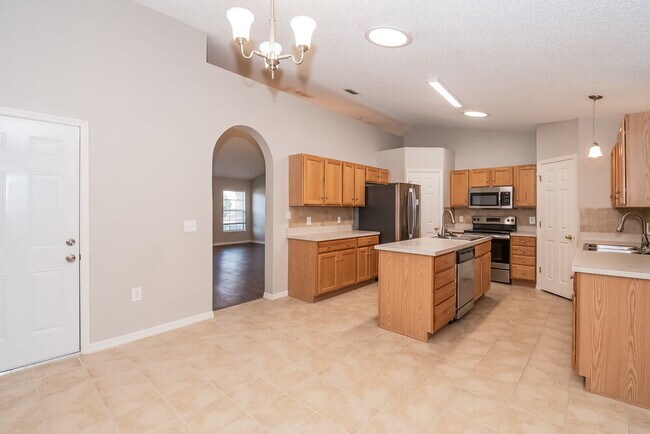 12451 Glenn Hollow Dr, Jacksonville, FL 32226 - photo 4