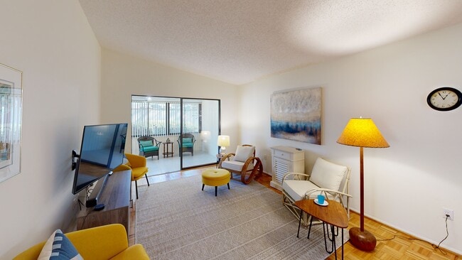 1217 56th St W unit 1217, Bradenton, FL 34209 - photo 2