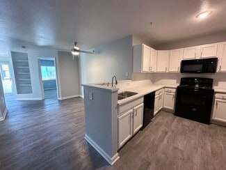 7791-7797 W 52nd Ave, Arvada, CO 80002