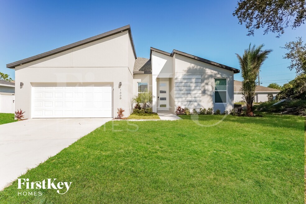 1666 Redfin Dr, Kissimmee, FL 34759 - photo 1