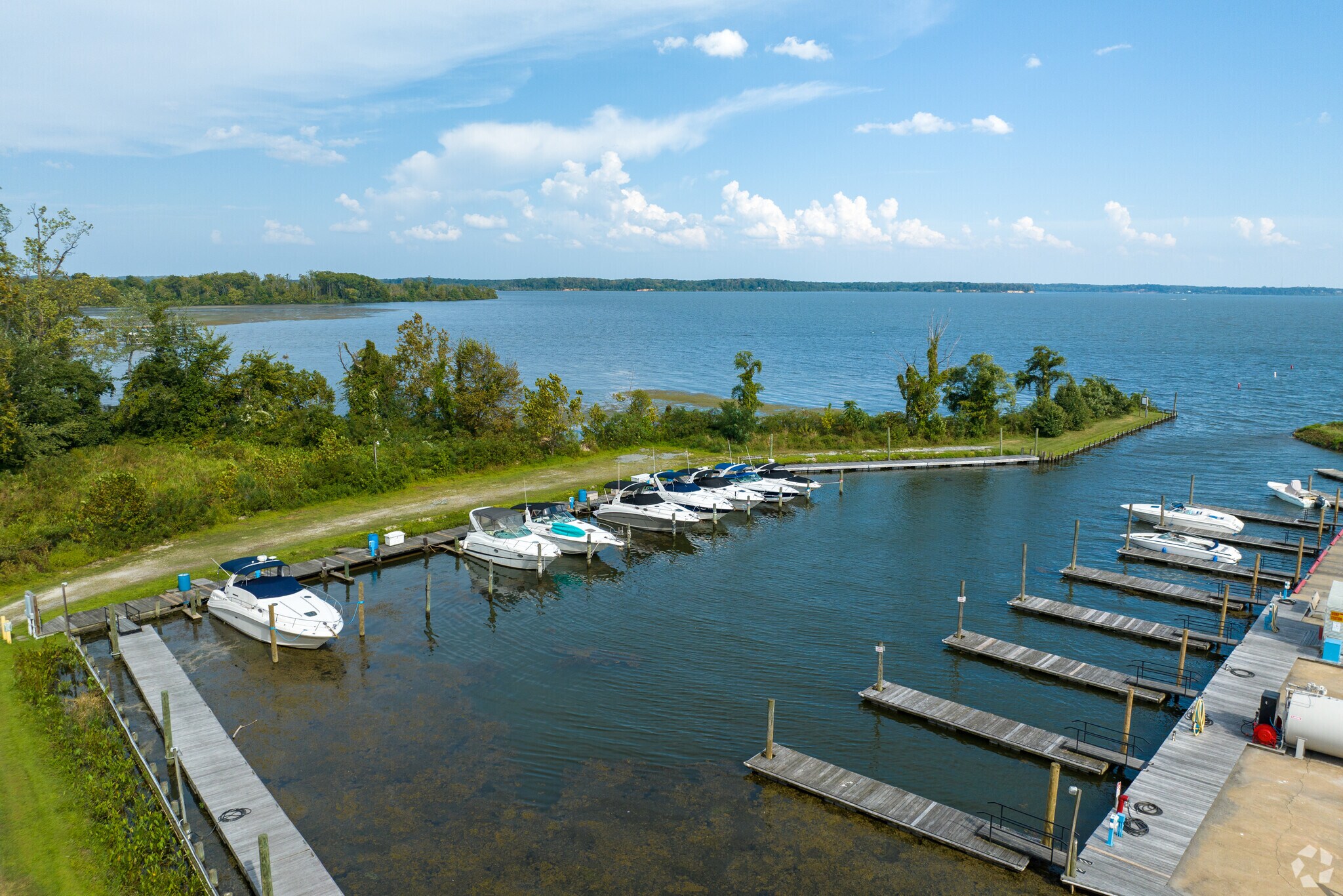 Belmont Bay is situated along the Occoquan River.