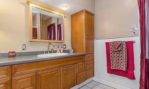 183 Weston St, Waltham, MA 02453 - photo 5