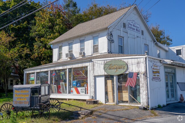Swartzville’s Time Matters Antique Mall features a wide variety of vintage and collectible goods.