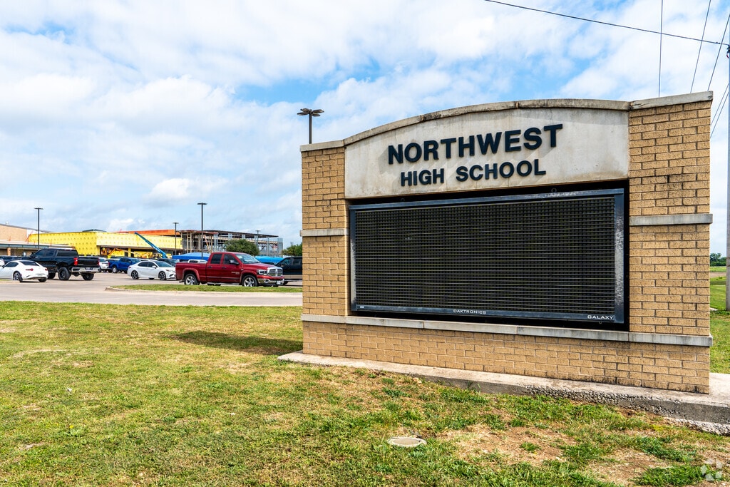 Northwest High School is a great option for high school students living in Justin.