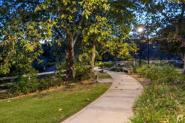 Overlook Park offers Sleepy Hollow residents a great place to come and unwwind.