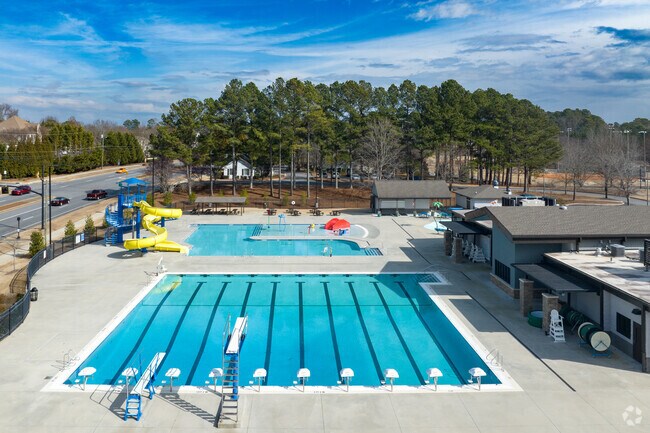 Willis Park in Alpharetta has a large pool to enjoy.
