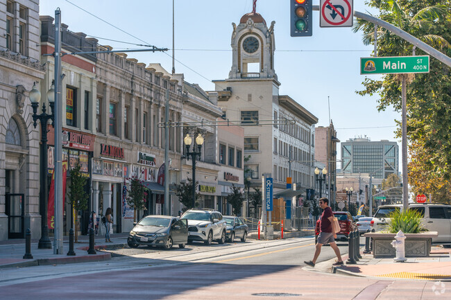 Living in Saddleback View means easy access to the art district and cultural events in Downtown.