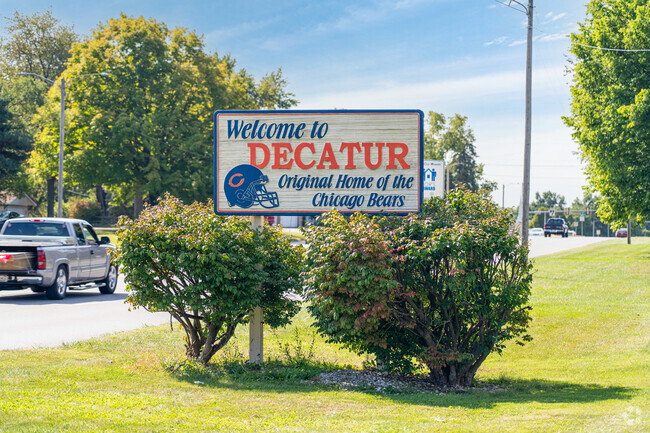 Signage celebrates Decatur history and its connection to the Chicago Bears football team.