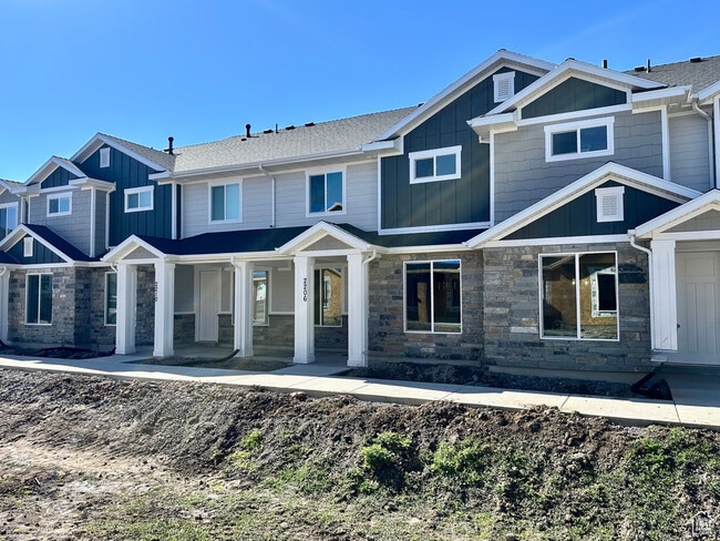 2206 S 1120 W, Logan, UT 84321 - photo 2