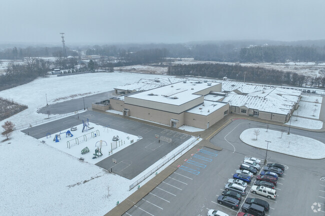 Heavilin Elementary School is a highly rated school.