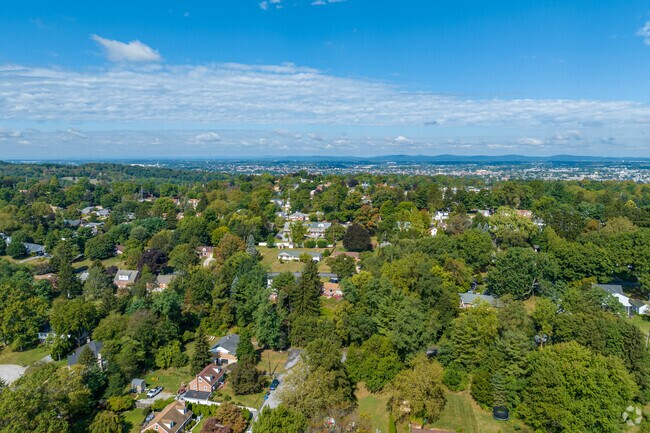 Tyler Run-Queens Gate is a quiet and peaceful suburb.