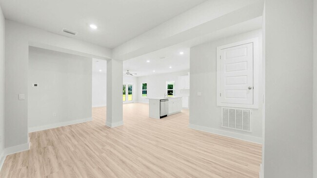 4780 Windrow Way unit 38642920, Callaway, FL 32404 - photo 5