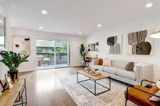 307 Tradewinds Dr, San Jose, CA 95123