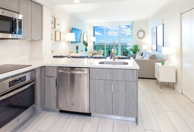 2889 Mcfarlane Rd unit ID1240525P, Miami, FL 33133 - photo 7