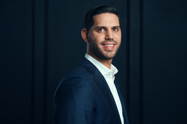 Agent Photo