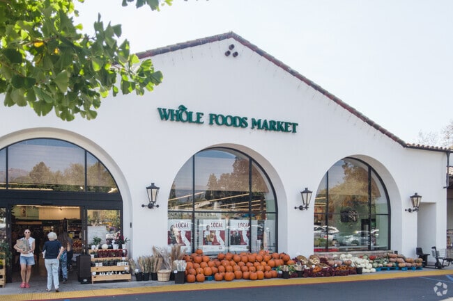 Whole Foods is one of the many grocery stores available to Foothill reside