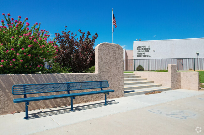 Rhodes Junior High in Mesa uses flexible scheduling to meet the needs of individual student.