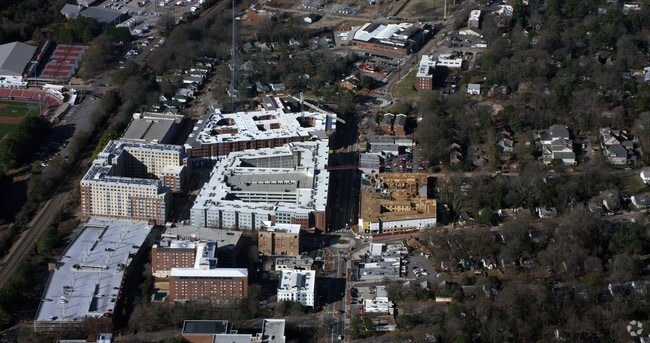 Maxwell Raleigh, Raleigh, NC 27607 - photo 6